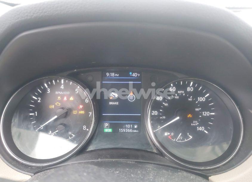 Photo 7 of 2018 Nissan Rogue SV (VIN 5N1AT2MV2JC712020)