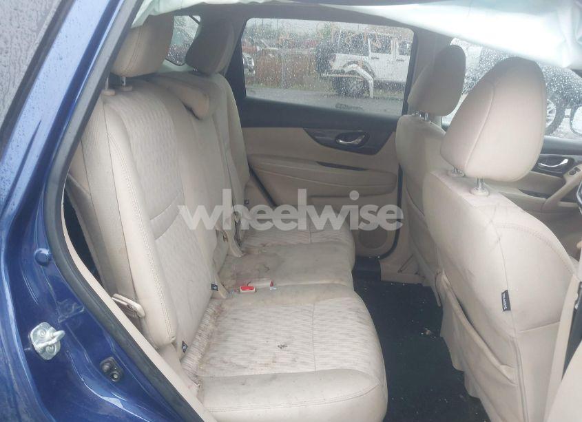 Photo 8 of 2018 Nissan Rogue SV (VIN 5N1AT2MV2JC712020)