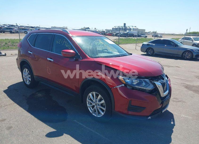 2018 Nissan Rogue SV (VIN 5N1AT2MV2JC720246) main photo