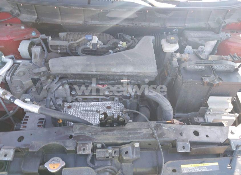 Photo 10 of 2018 Nissan Rogue SV (VIN 5N1AT2MV2JC720246)