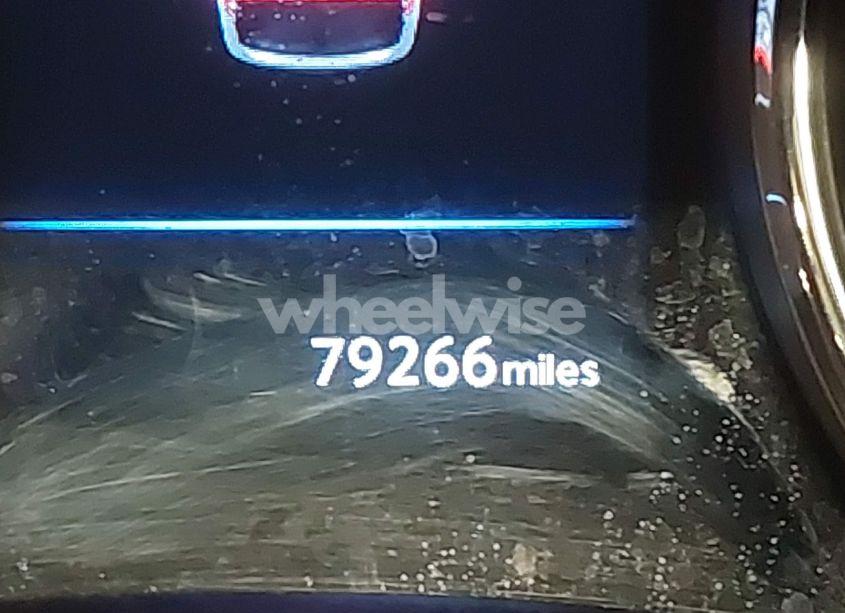 Photo 15 of 2018 Nissan Rogue SL (VIN 5N1AT2MV2JC731487)