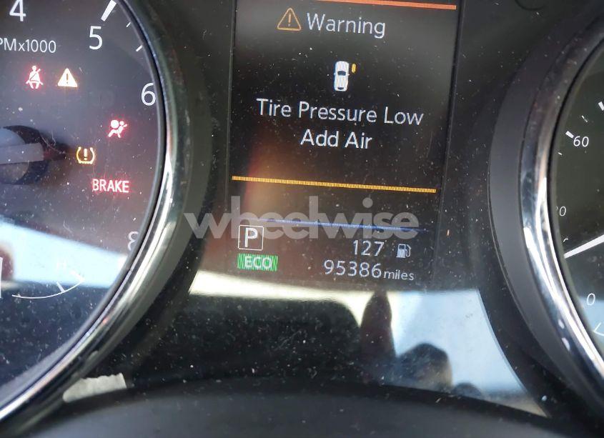 Photo 16 of 2018 Nissan Rogue S (VIN 5N1AT2MV2JC731697)