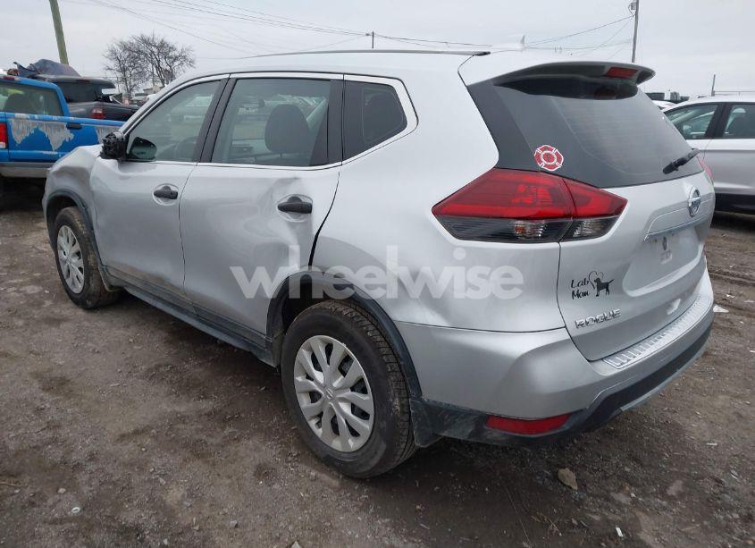 Photo 3 of 2018 Nissan Rogue S (VIN 5N1AT2MV2JC757393)