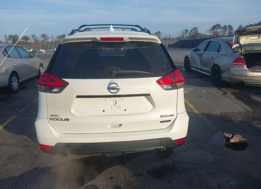 Photo 16 of 2018 Nissan Rogue SV (VIN 5N1AT2MV2JC758799)