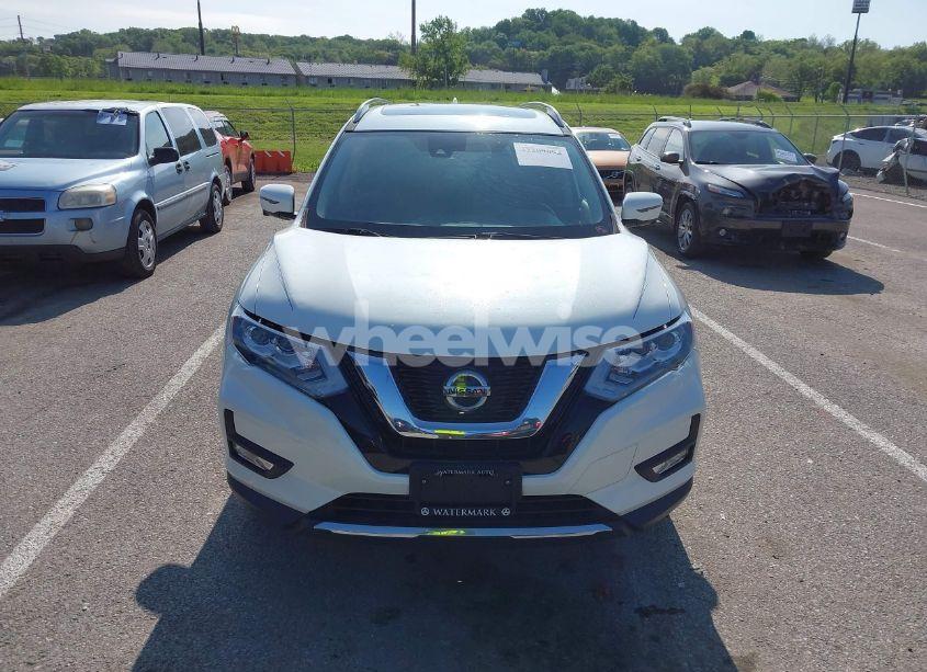 Photo 12 of 2019 Nissan Rogue SL (VIN 5N1AT2MV2KC726646)