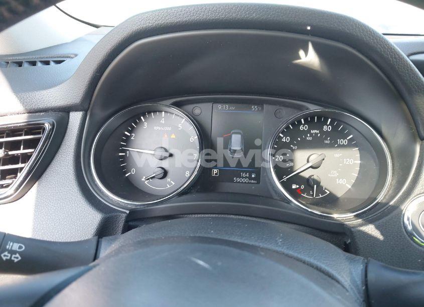 Photo 7 of 2019 Nissan Rogue SL (VIN 5N1AT2MV2KC726646)