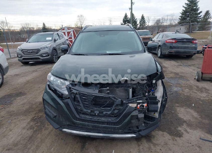 Photo 12 of 2019 Nissan Rogue SV (VIN 5N1AT2MV2KC747545)