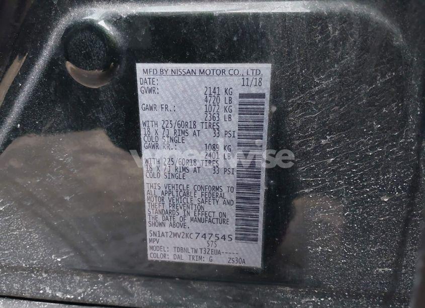 Photo 9 of 2019 Nissan Rogue SV (VIN 5N1AT2MV2KC747545)