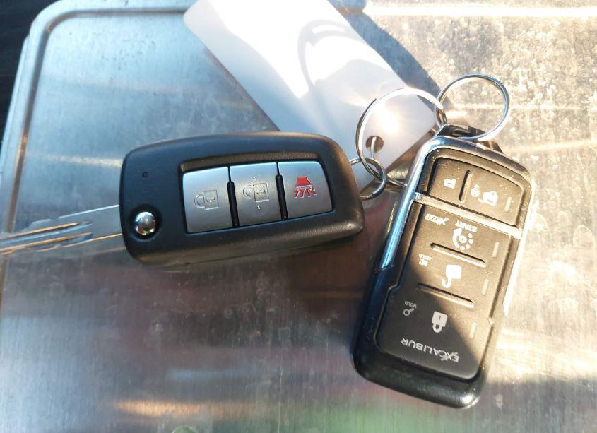 Photo 11 of 2019 Nissan Rogue S (VIN 5N1AT2MV2KC749036)