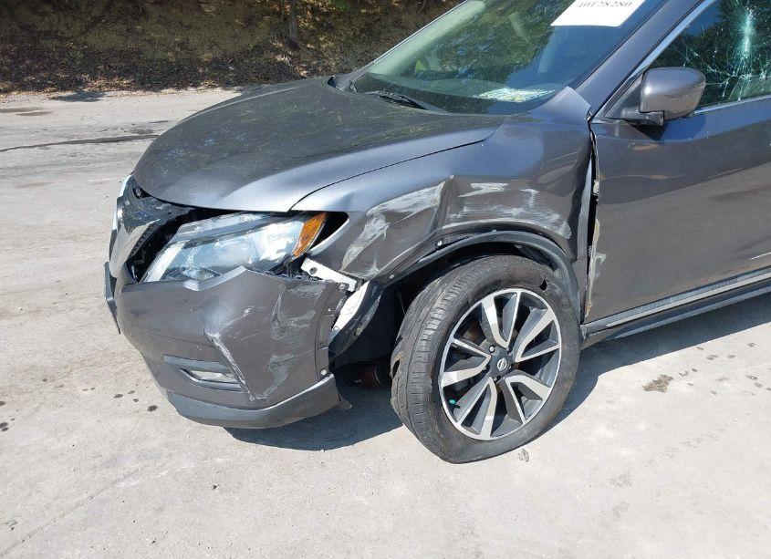 Photo 12 of 2019 Nissan Rogue SL (VIN 5N1AT2MV2KC755242)