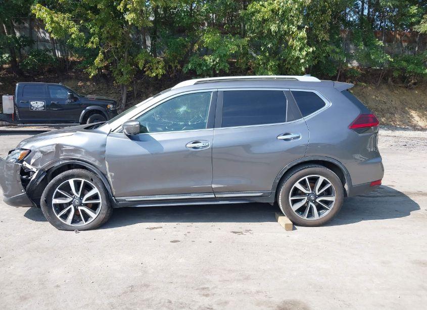Photo 15 of 2019 Nissan Rogue SL (VIN 5N1AT2MV2KC755242)