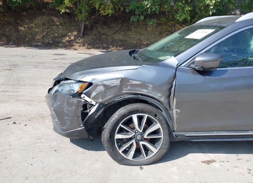 Photo 21 of 2019 Nissan Rogue SL (VIN 5N1AT2MV2KC755242)