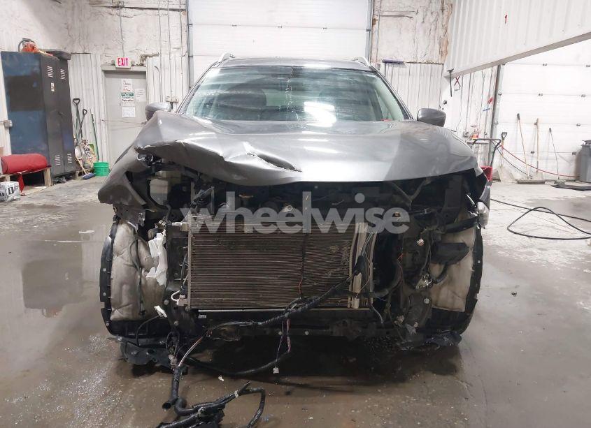 Photo 13 of 2019 Nissan Rogue SV (VIN 5N1AT2MV2KC783204)