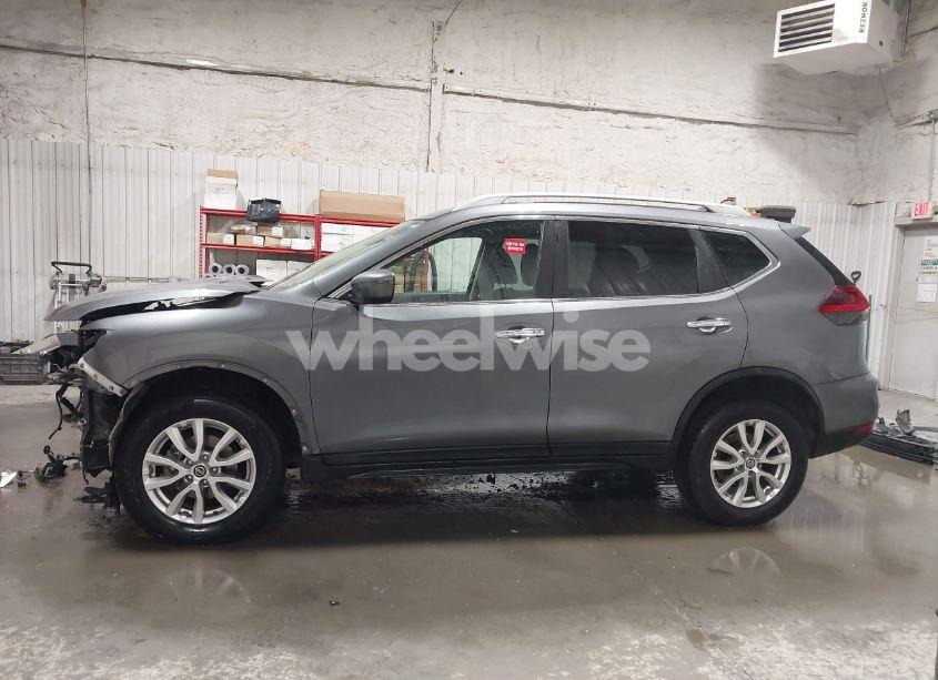 Photo 15 of 2019 Nissan Rogue SV (VIN 5N1AT2MV2KC783204)
