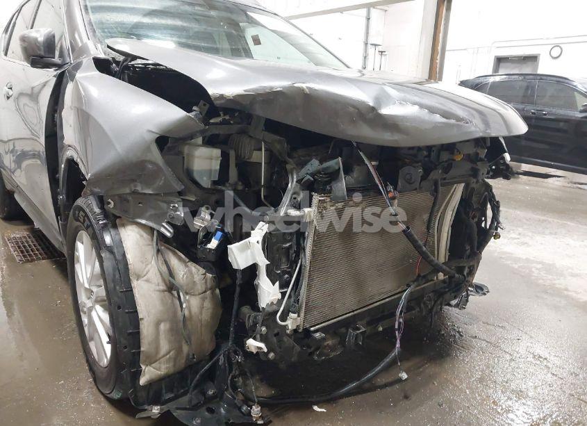 Photo 6 of 2019 Nissan Rogue SV (VIN 5N1AT2MV2KC783204)