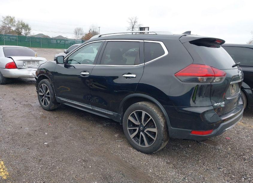 Photo 3 of 2019 Nissan Rogue SL (VIN 5N1AT2MV2KC802575)