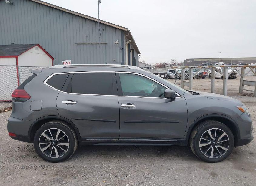 Photo 13 of 2019 Nissan Rogue SL (VIN 5N1AT2MV2KC808246)
