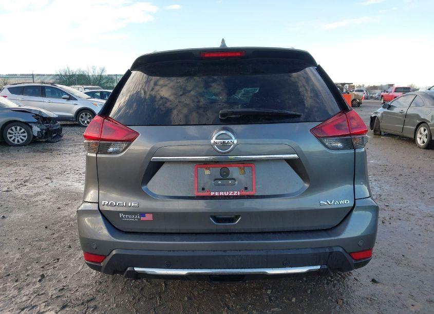 Photo 15 of 2019 Nissan Rogue SV (VIN 5N1AT2MV2KC828870)