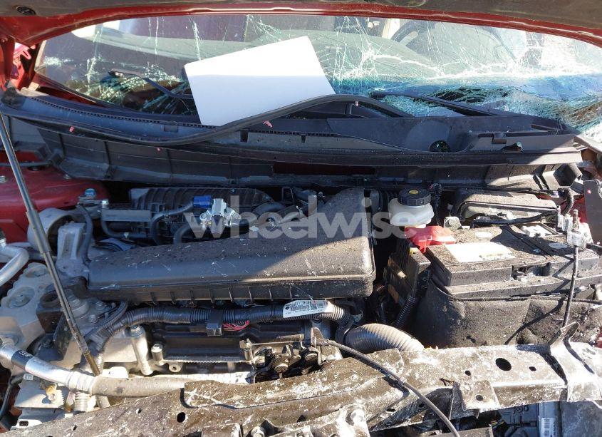 Photo 10 of 2019 Nissan Rogue SL (VIN 5N1AT2MV2KC835902)