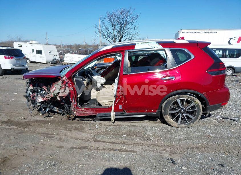 Photo 13 of 2019 Nissan Rogue SL (VIN 5N1AT2MV2KC835902)