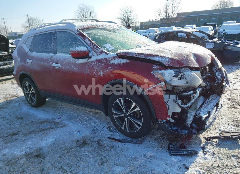 2019 Nissan Rogue SV (VIN 5N1AT2MV2KC837939) main photo