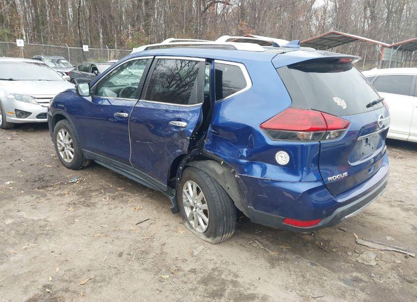 Photo 3 of 2020 Nissan Rogue SV INTELLIGENT AWD (VIN 5N1AT2MV2LC750382)