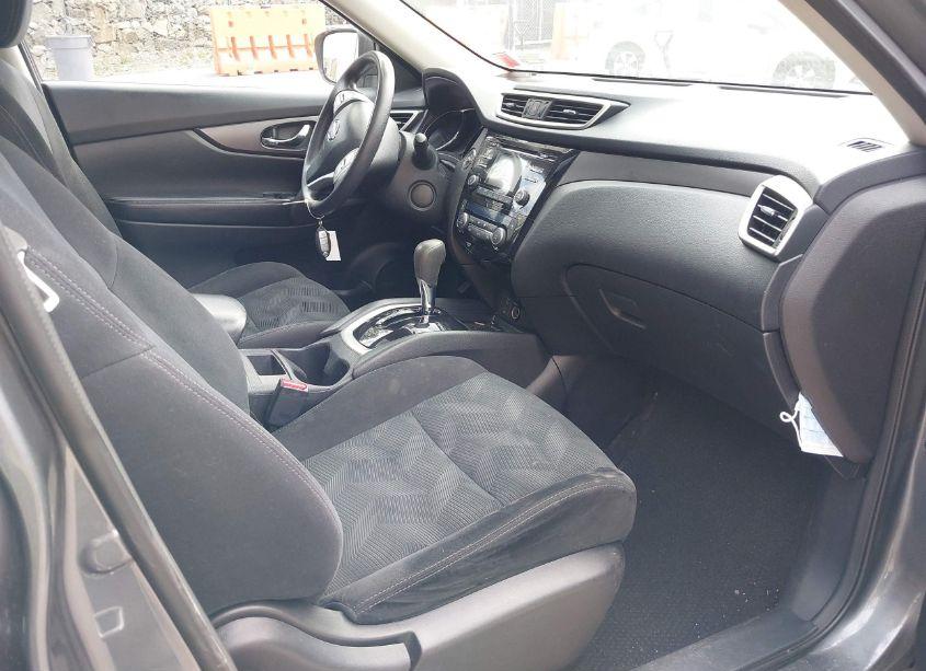 Photo 5 of 2014 Nissan Rogue SV (VIN 5N1AT2MV3EC801049)