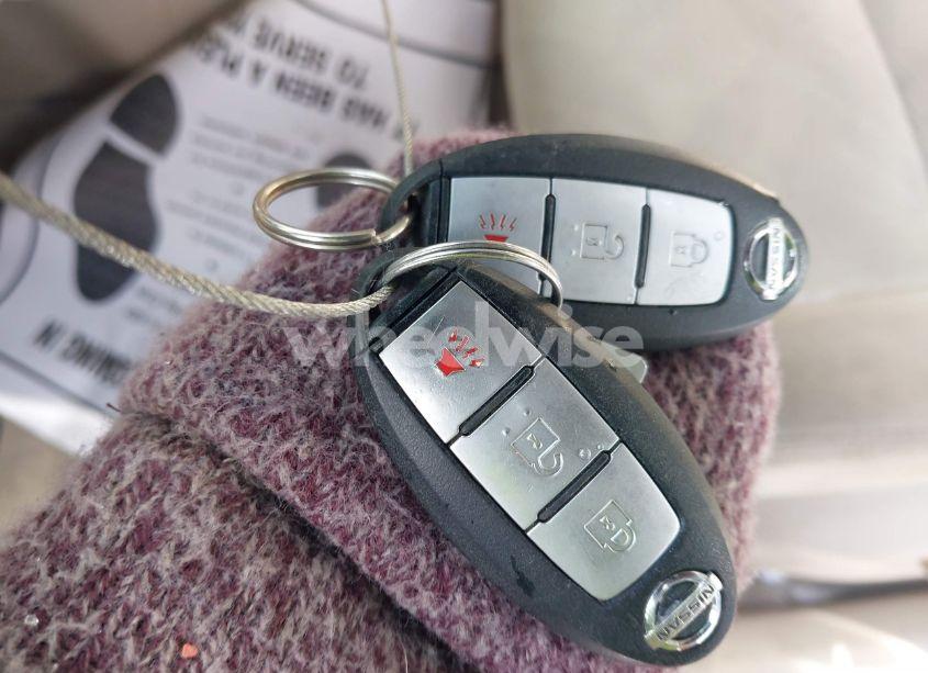 Photo 11 of 2014 Nissan Rogue SV (VIN 5N1AT2MV3EC854768)