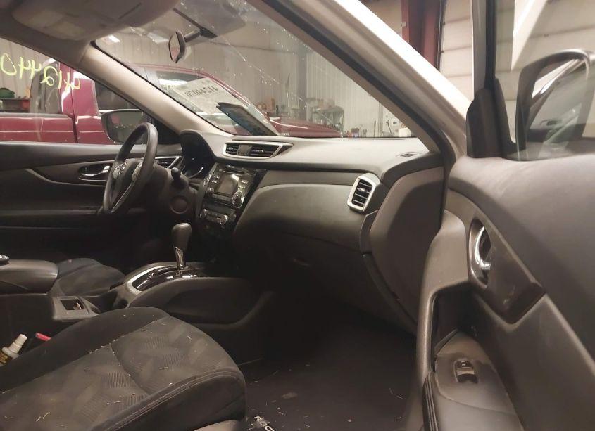 Photo 5 of 2014 Nissan Rogue SV (VIN 5N1AT2MV3EC866578)