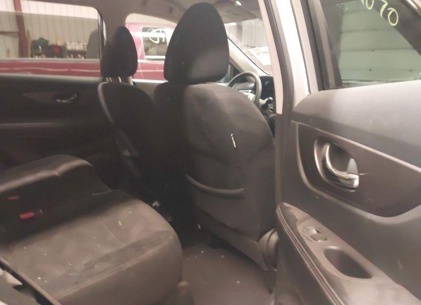 Photo 8 of 2014 Nissan Rogue SV (VIN 5N1AT2MV3EC866578)