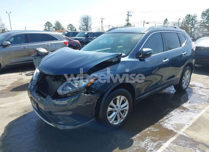 Photo 2 of 2015 Nissan Rogue SV (VIN 5N1AT2MV3FC759340)