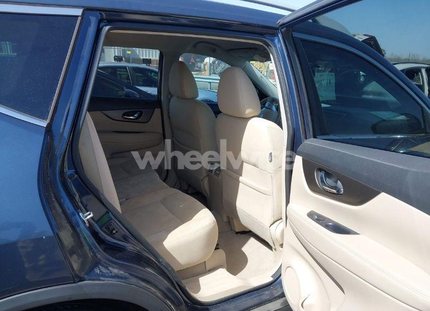 Photo 8 of 2015 Nissan Rogue SV (VIN 5N1AT2MV3FC759340)