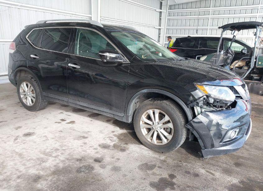 2015 Nissan Rogue SV (VIN 5N1AT2MV3FC765445) main photo