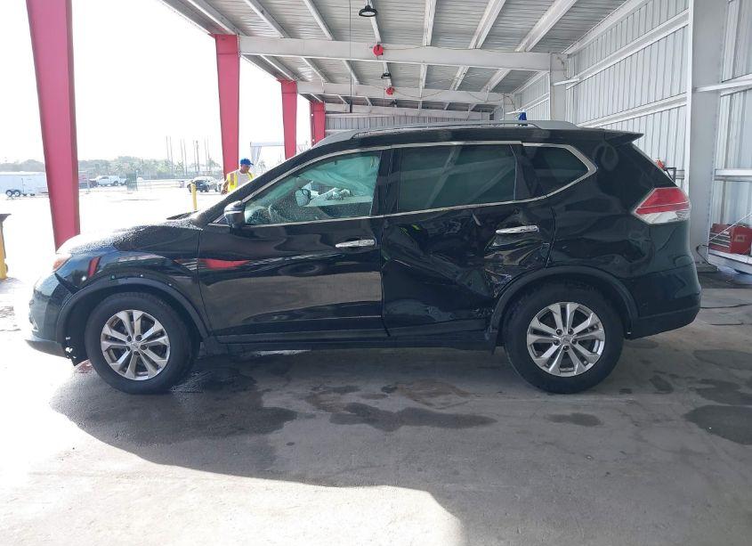 Photo 13 of 2015 Nissan Rogue SV (VIN 5N1AT2MV3FC765445)