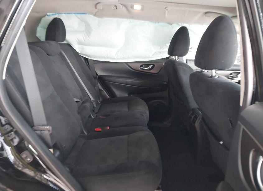 Photo 8 of 2015 Nissan Rogue SV (VIN 5N1AT2MV3FC765445)