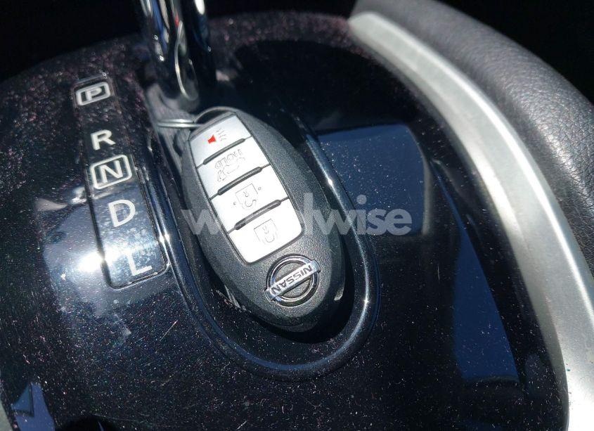 Photo 11 of 2015 Nissan Rogue SL (VIN 5N1AT2MV3FC766613)