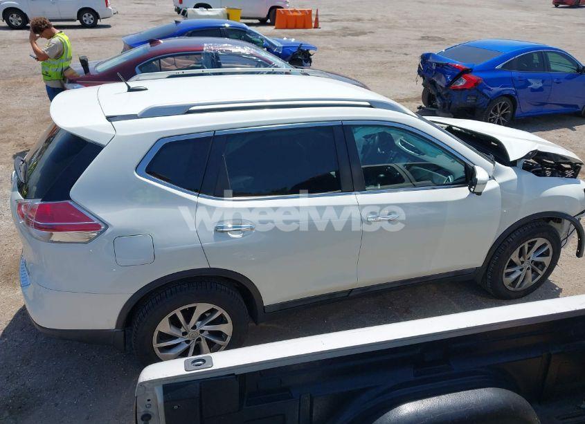 Photo 14 of 2015 Nissan Rogue SL (VIN 5N1AT2MV3FC766613)
