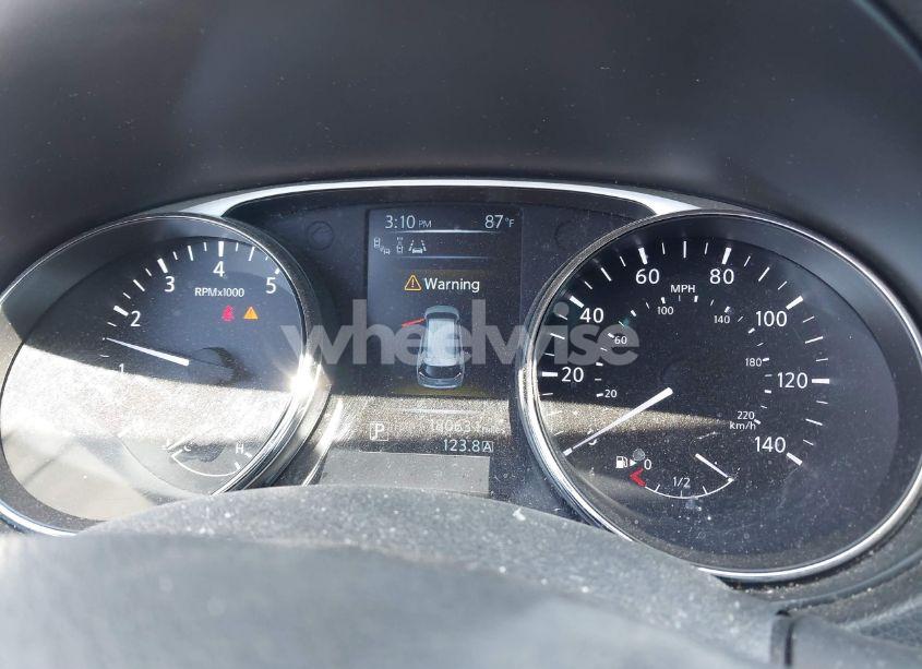 Photo 7 of 2015 Nissan Rogue SL (VIN 5N1AT2MV3FC810951)