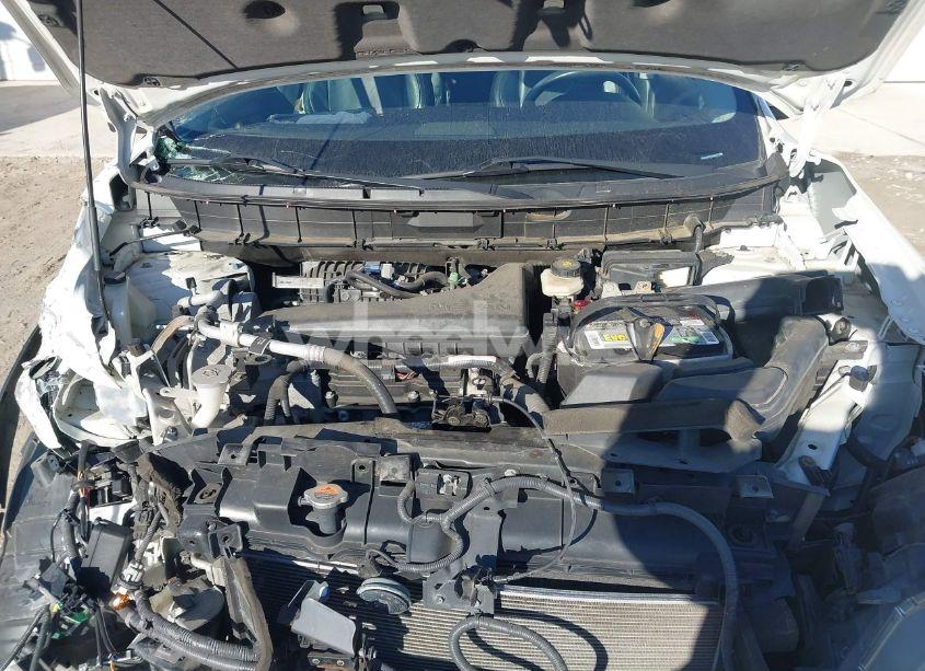 Photo 10 of 2015 Nissan Rogue SL (VIN 5N1AT2MV3FC816717)