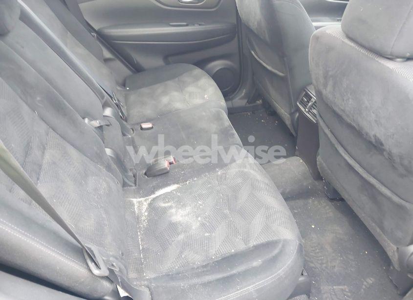 Photo 8 of 2015 Nissan Rogue SV (VIN 5N1AT2MV3FC832299)