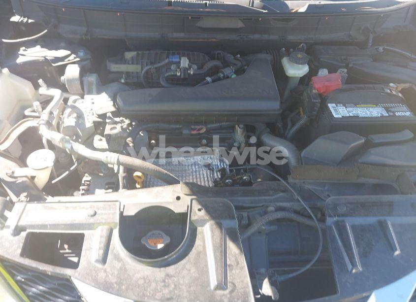 Photo 10 of 2015 Nissan Rogue SV (VIN 5N1AT2MV3FC834683)