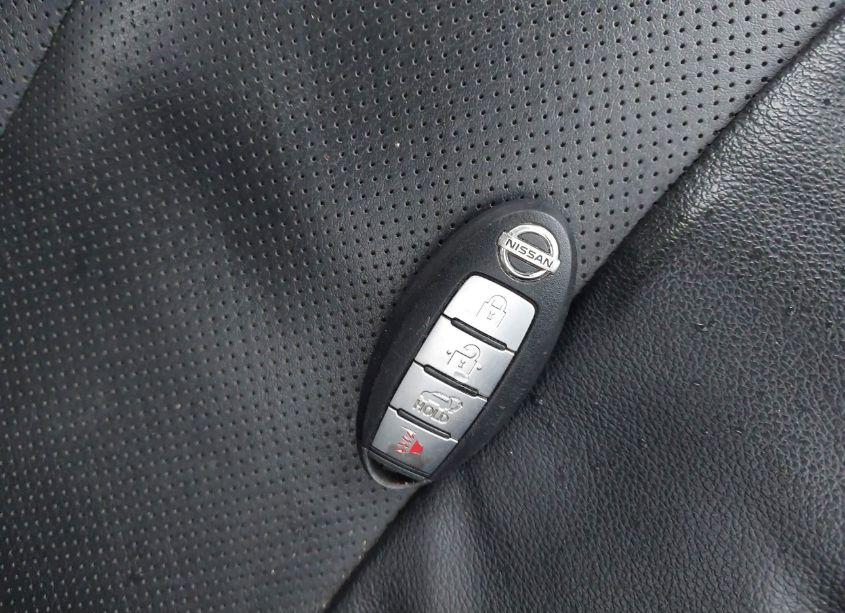 Photo 11 of 2015 Nissan Rogue SL (VIN 5N1AT2MV3FC902027)