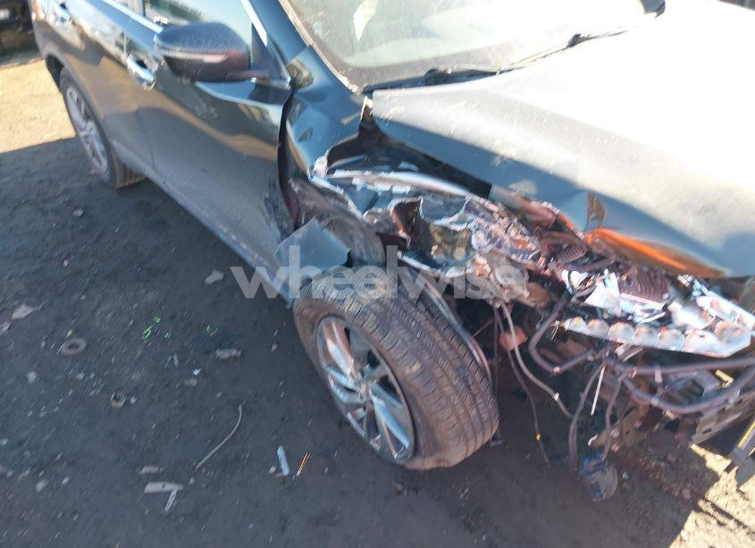 Photo 18 of 2015 Nissan Rogue SL (VIN 5N1AT2MV3FC906112)