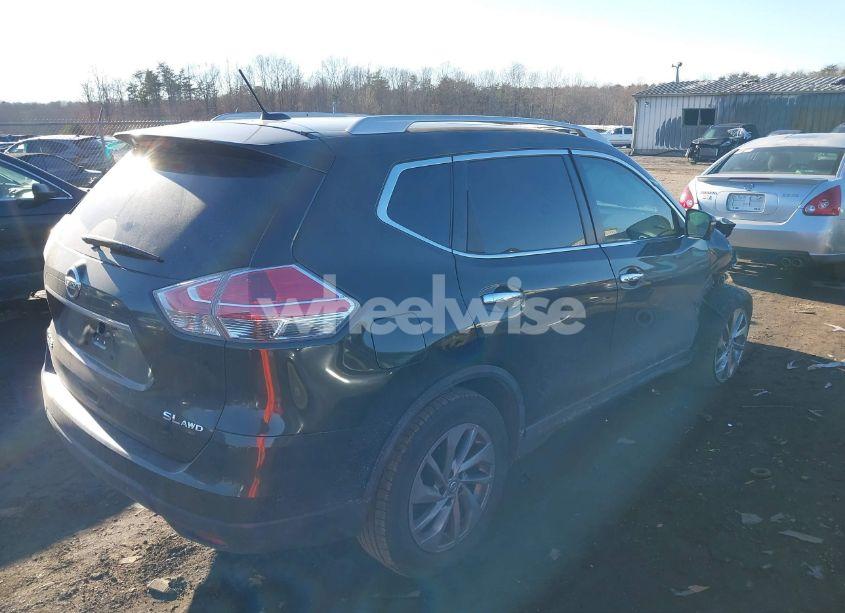 Photo 4 of 2015 Nissan Rogue SL (VIN 5N1AT2MV3FC906112)