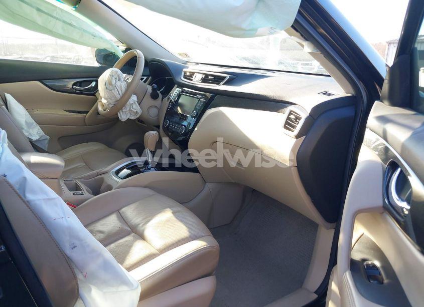 Photo 5 of 2015 Nissan Rogue SL (VIN 5N1AT2MV3FC906112)