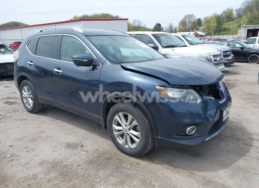 2015 Nissan Rogue SV (VIN 5N1AT2MV3FC907499) main photo