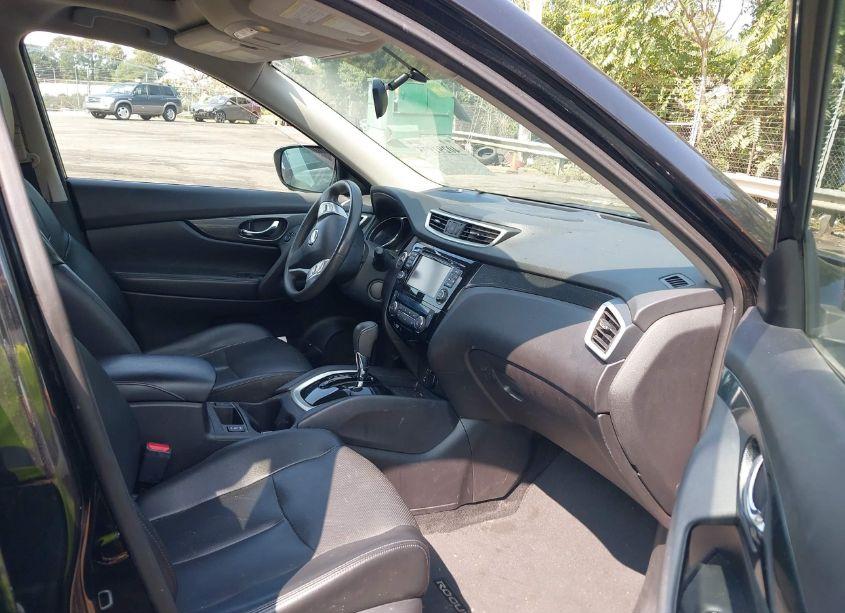 Photo 5 of 2015 Nissan Rogue SL (VIN 5N1AT2MV3FC914162)