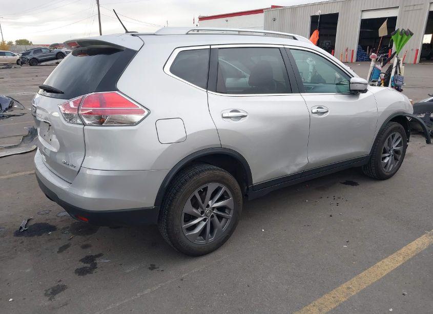 Photo 4 of 2016 Nissan Rogue SL (VIN 5N1AT2MV3GC747514)