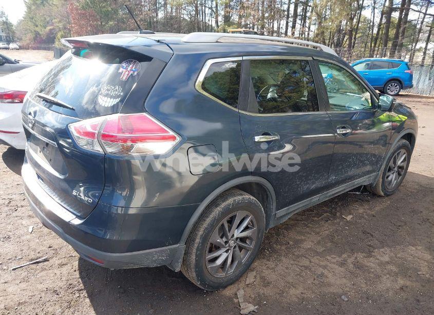 Photo 4 of 2016 Nissan Rogue SL (VIN 5N1AT2MV3GC781243)