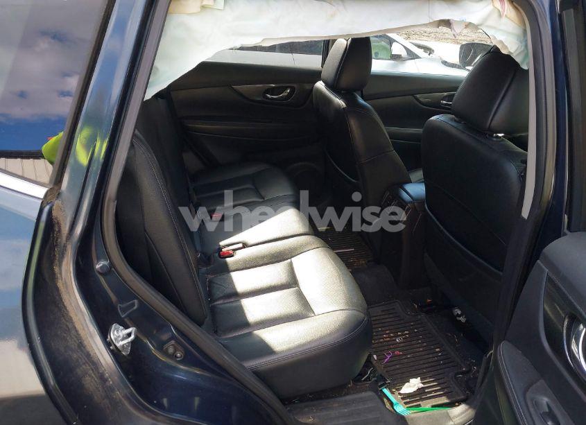 Photo 8 of 2016 Nissan Rogue SL (VIN 5N1AT2MV3GC781243)